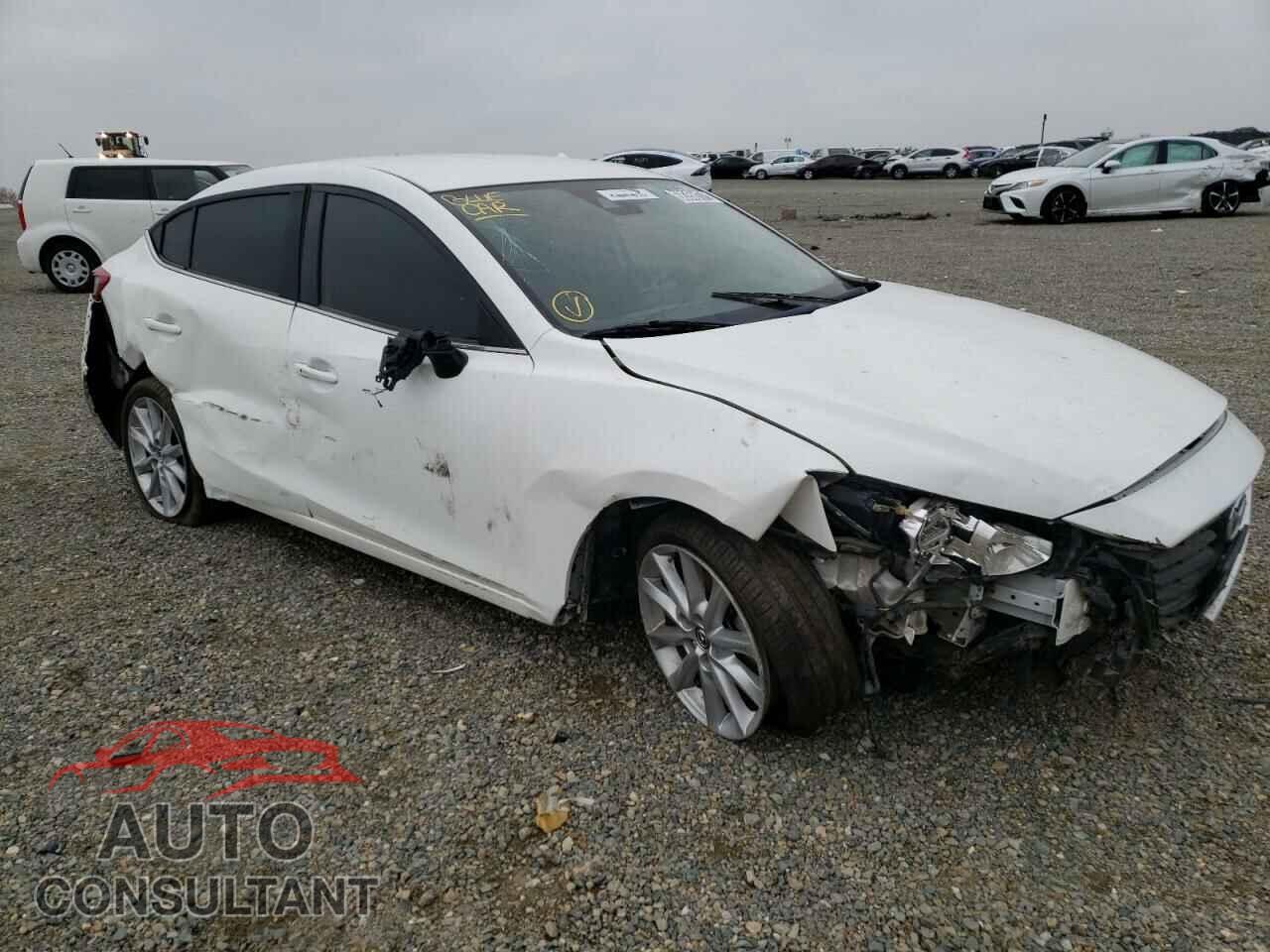 MAZDA 3 2017 - 3MZBN1V78HM128465