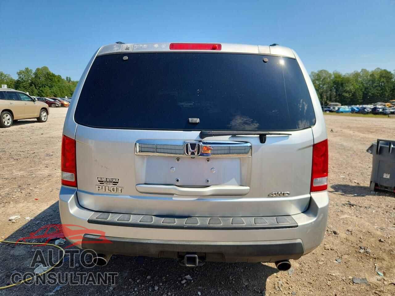 HONDA PILOT 2009 - 5FNYF48589B034114