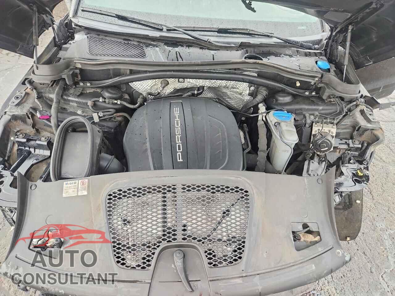PORSCHE MACAN 2018 - WP1AA2A54JLB07705