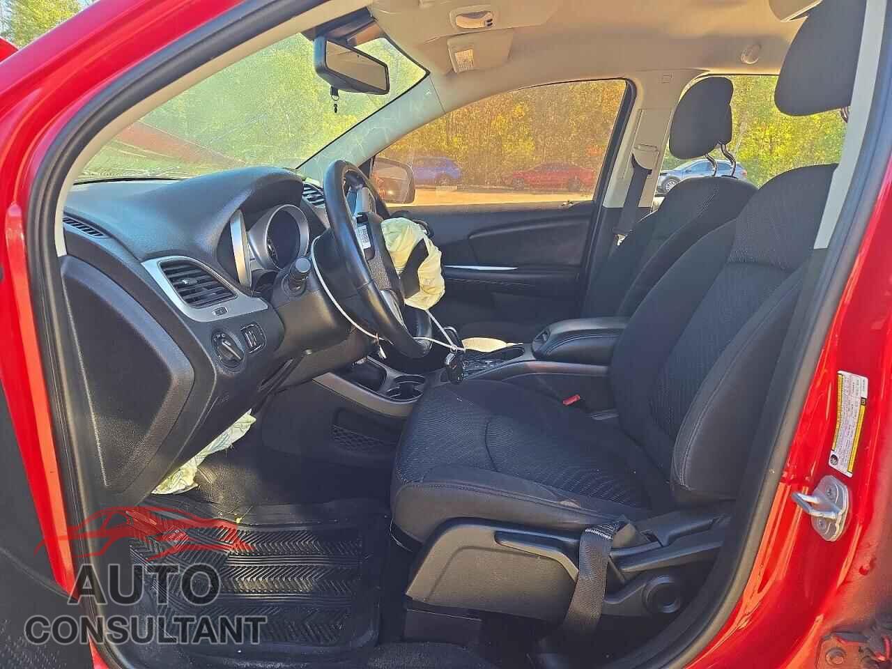 DODGE JOURNEY 2012 - 3C4PDCABXCT241205