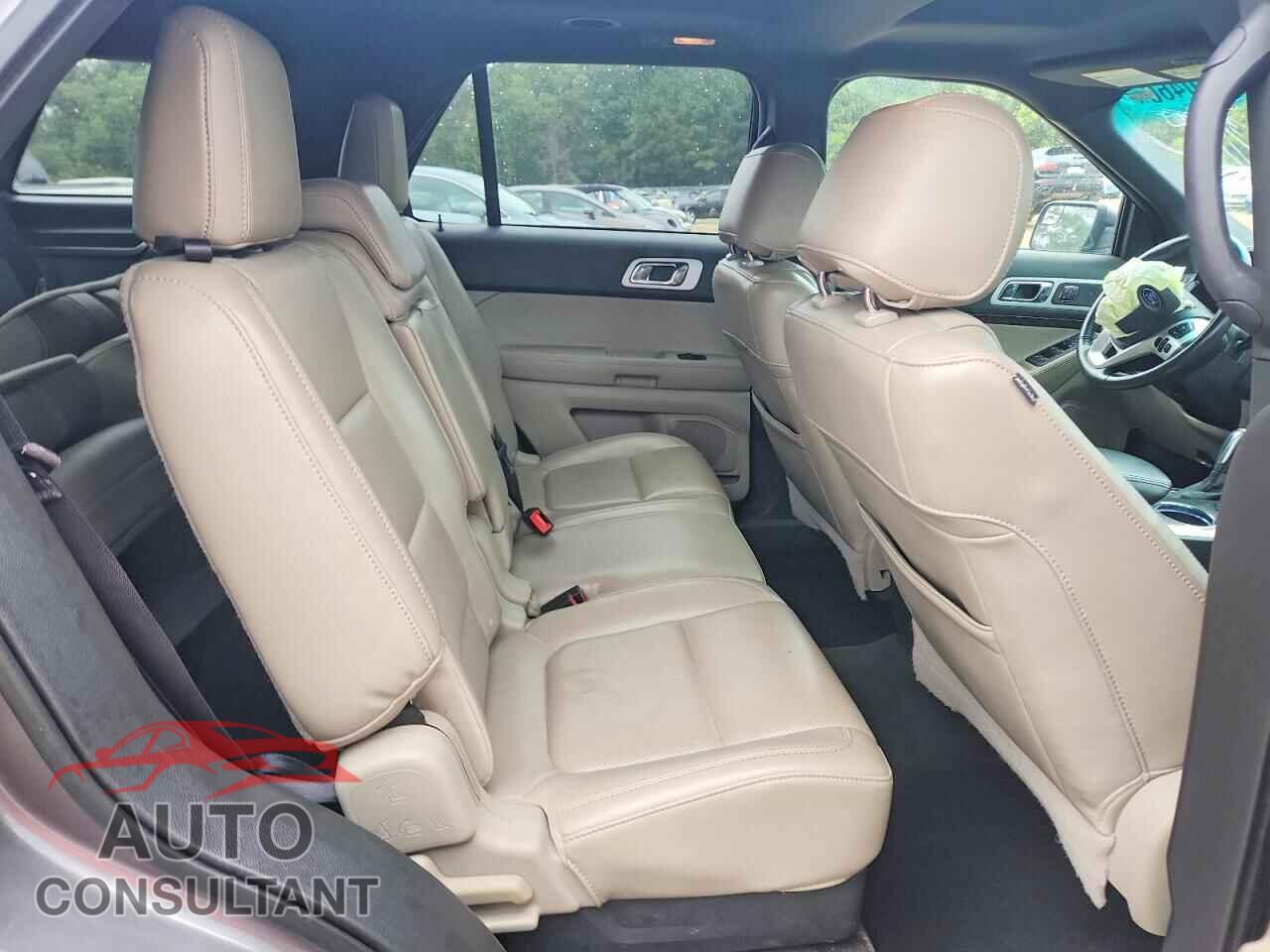 FORD EXPLORER 2012 - 1FMHK8F82CGA63441