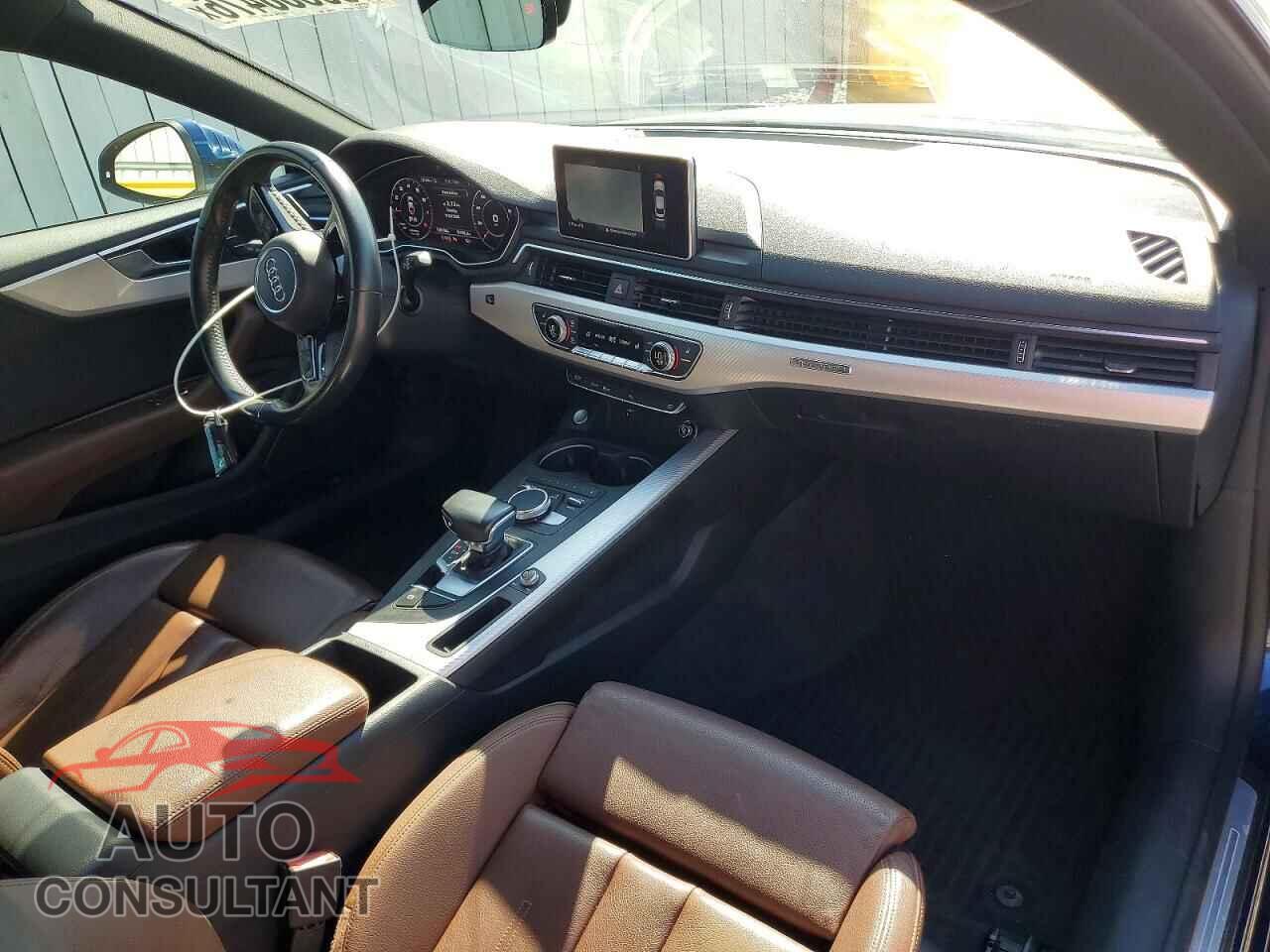 AUDI A5 2018 - WAUTNAF59JA099059