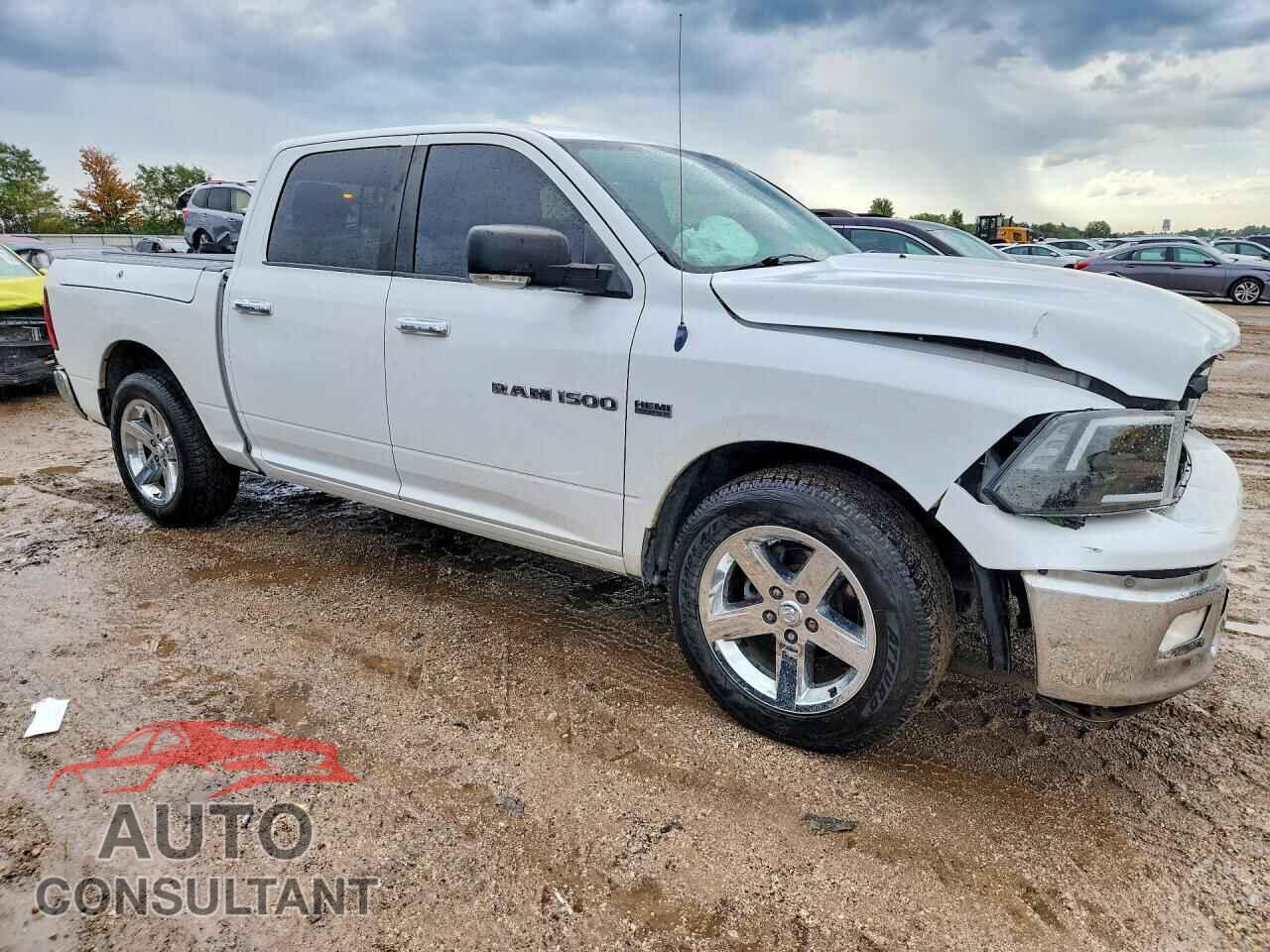 DODGE RAM 1500 2012 - 1C6RD6LT8CS137384