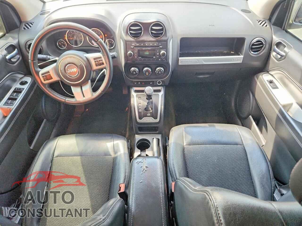 JEEP COMPASS 2017 - 1C4NJCEA1HD151620