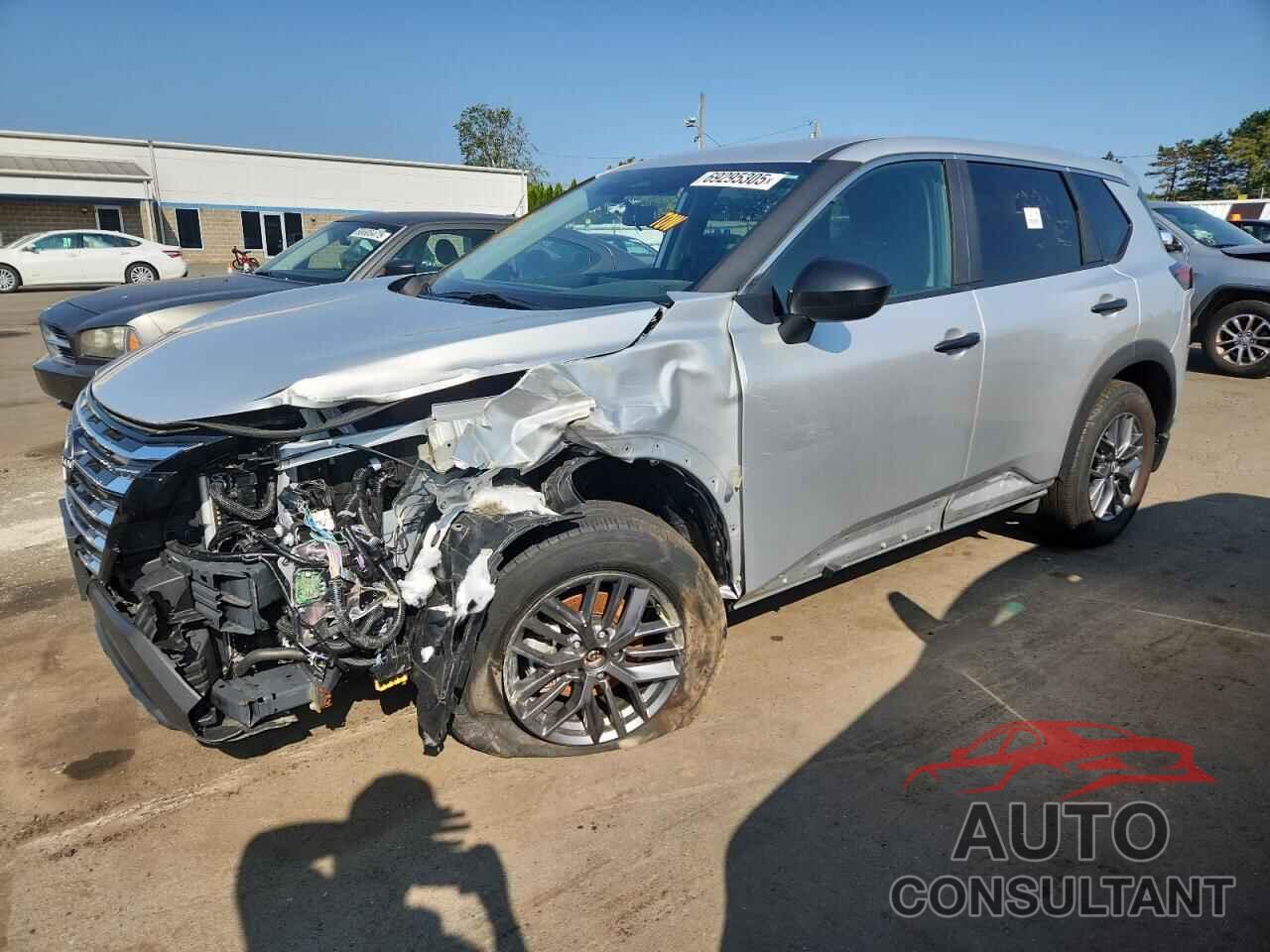 NISSAN ROGUE 2024 - 5N1BT3AB4RC723598