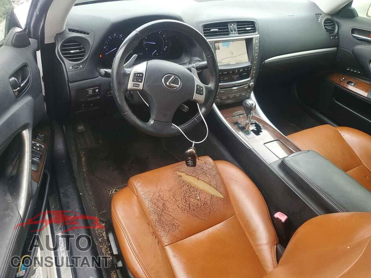 LEXUS IS 2012 - JTHFF2C26C2522754