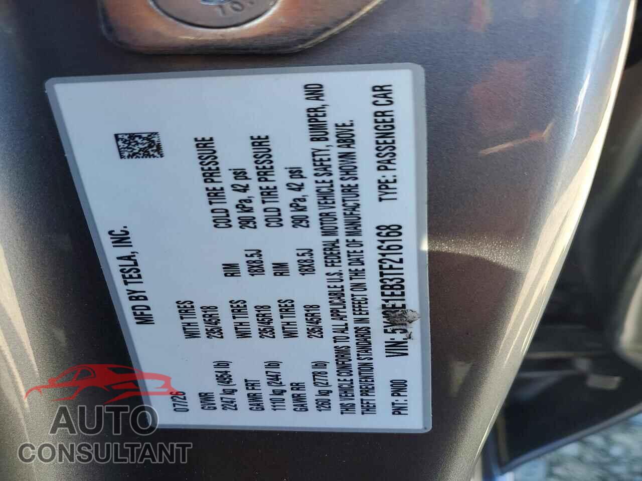TESLA MODEL 3 2026 - 5YJ3E1EB3TF216168