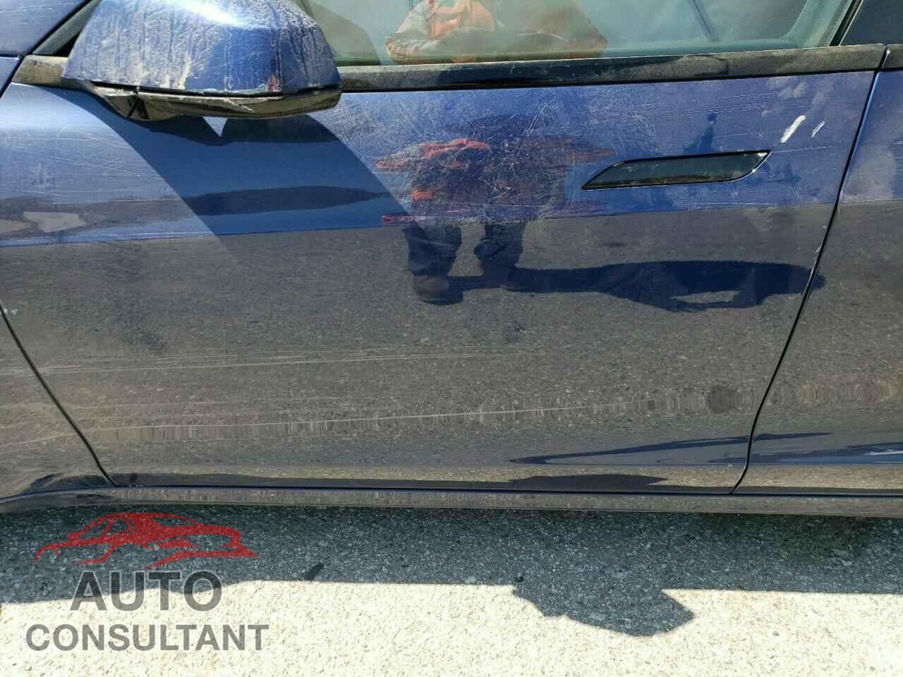 TESLA MODEL S 2023 - 5YJSA1E54PF528250