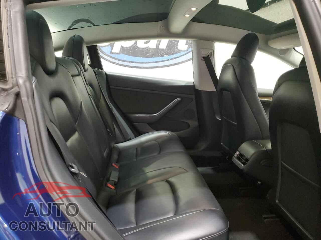 TESLA MODEL 3 2023 - 5YJ3E1EA8PF451470