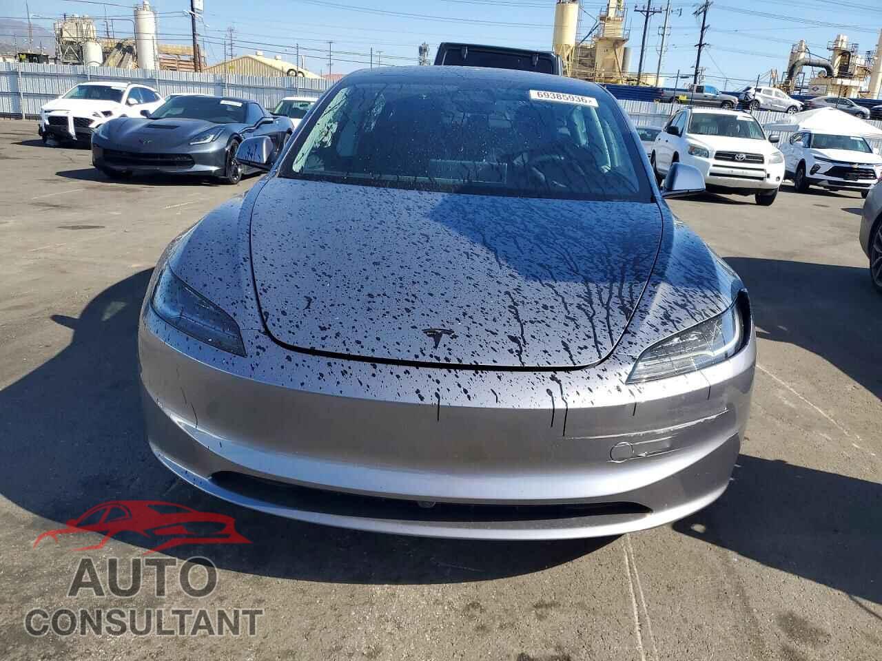 TESLA MODEL 3 2026 - 5YJ3E1EA2TF141826