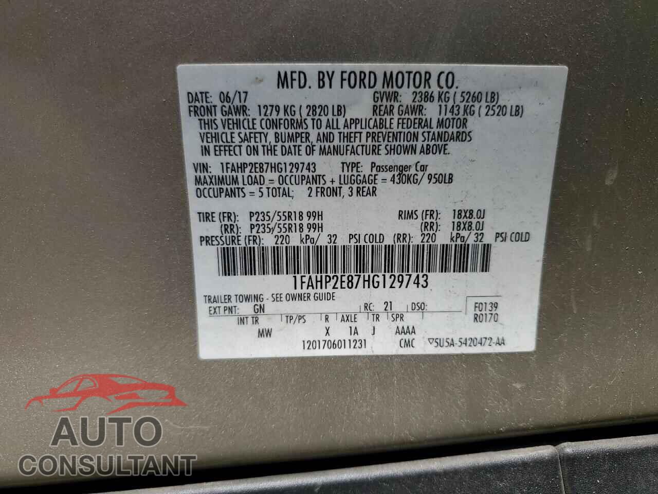 FORD TAURUS 2017 - 1FAHP2E87HG129743
