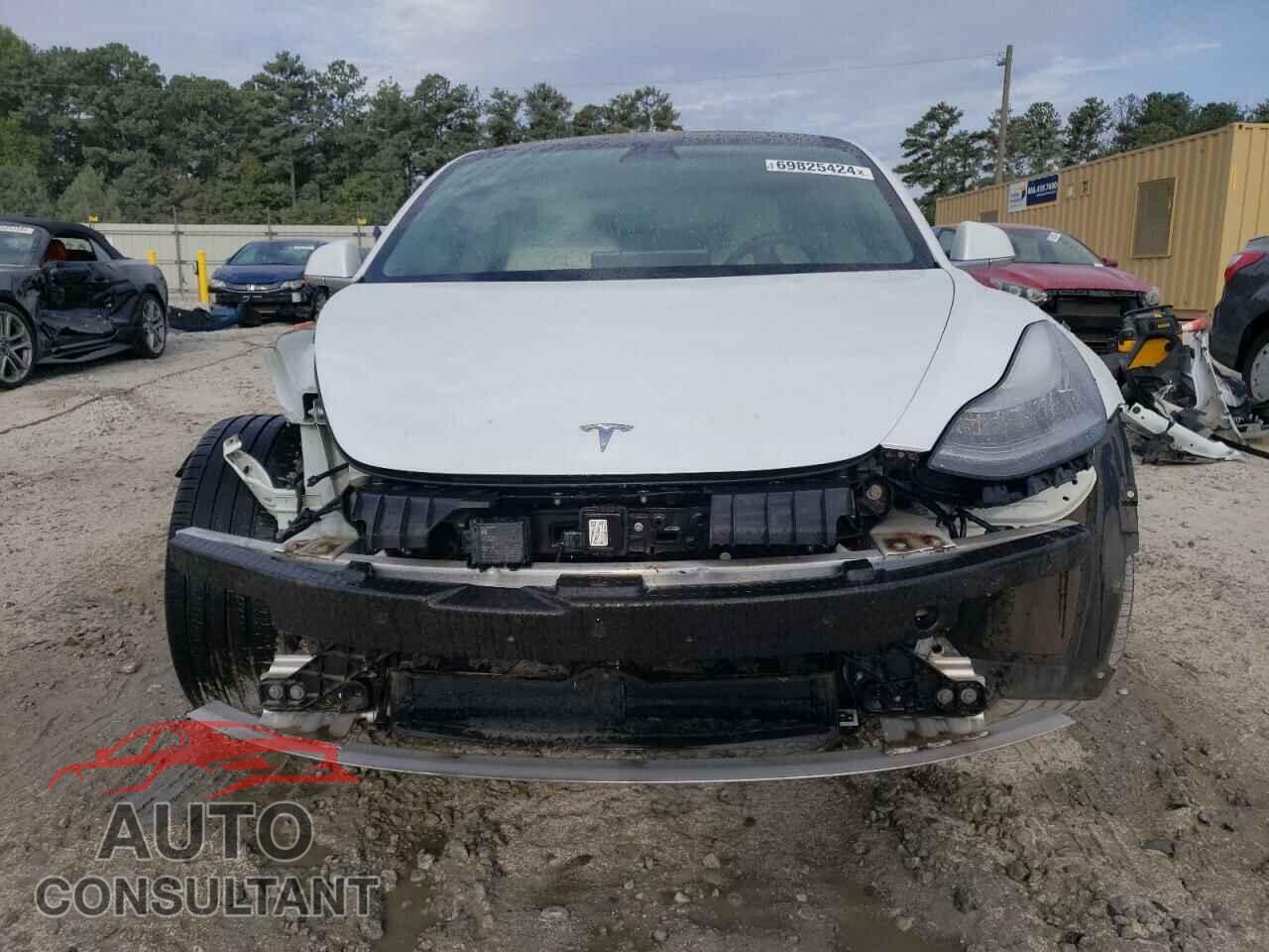 TESLA MODEL 3 2018 - 5YJ3E1EA6JF155502