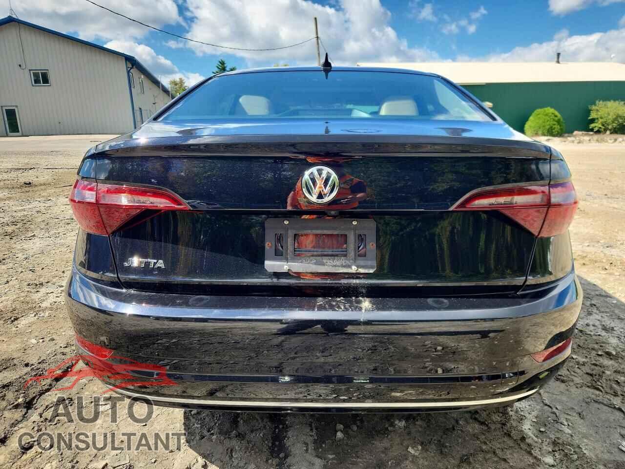 VOLKSWAGEN JETTA 2020 - 3VWEB7BU0LM069018