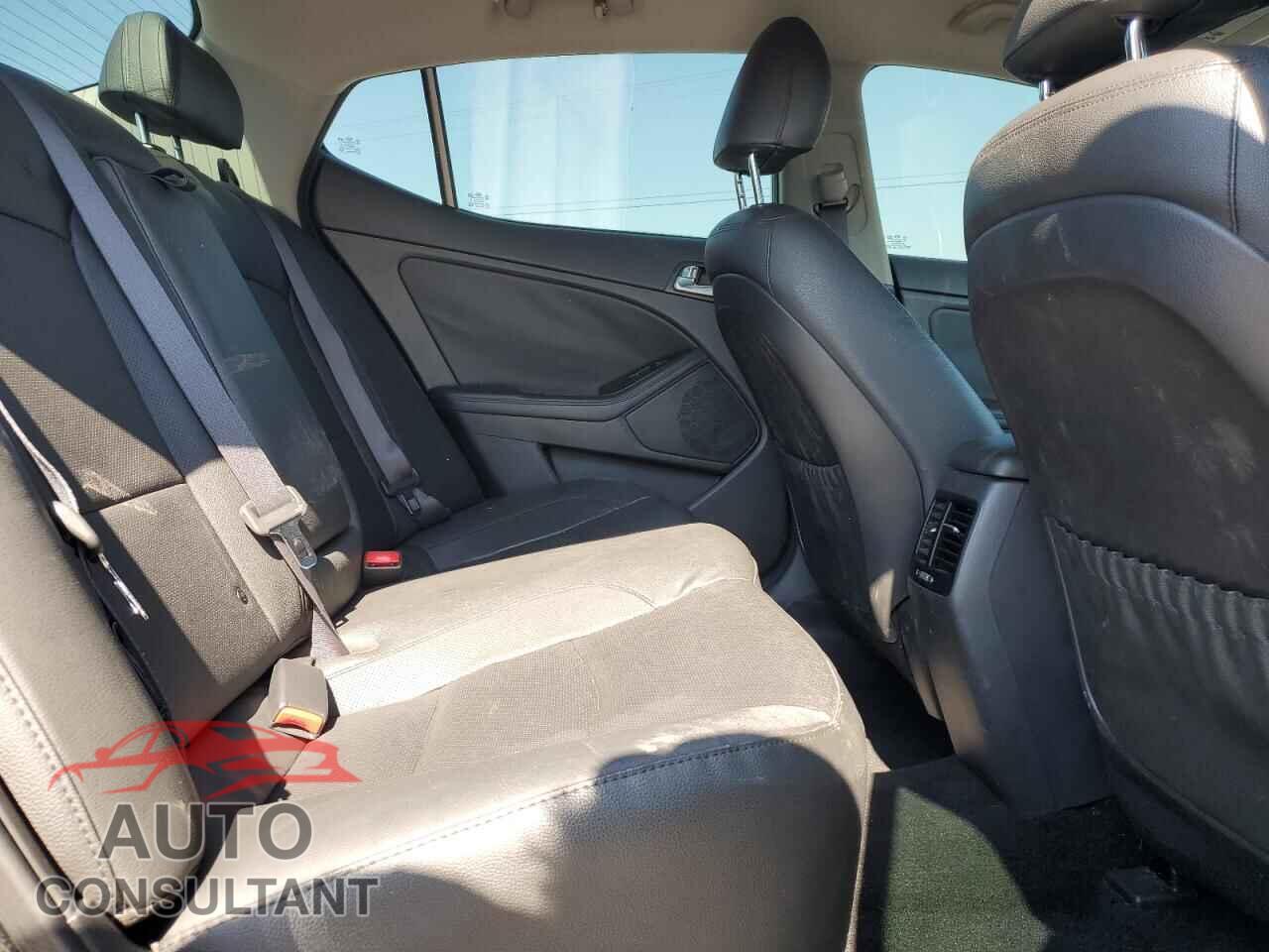KIA OPTIMA 2015 - KNAGN4AD0F5090901