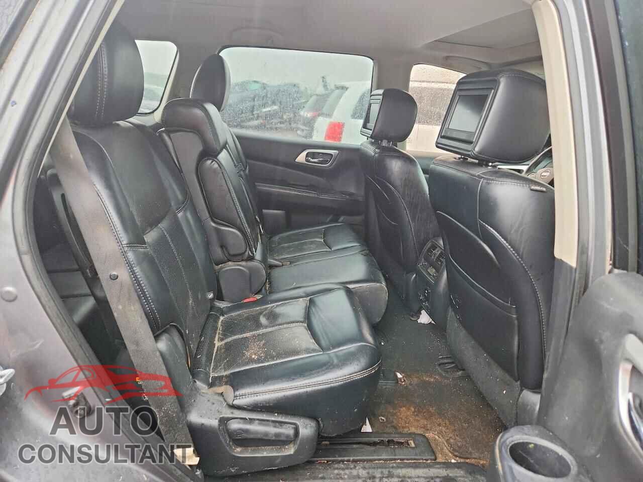 NISSAN PATHFINDER 2015 - 5N1AR2MM3FC659602