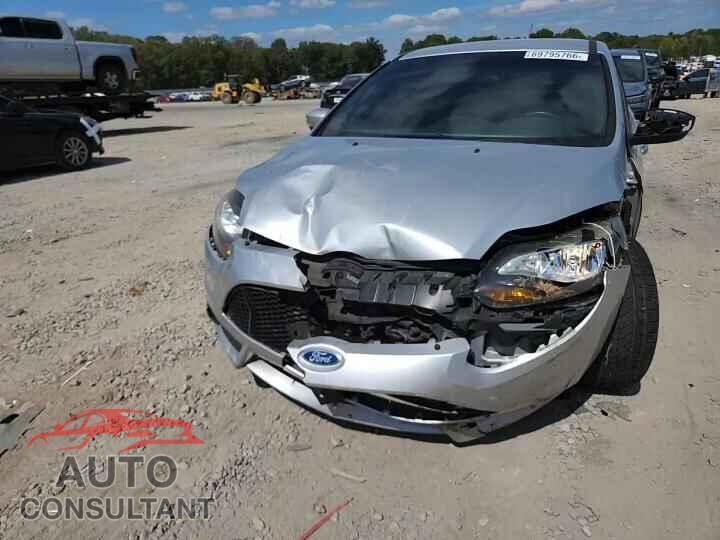 FORD FOCUS 2014 - 1FADP3L95EL294306