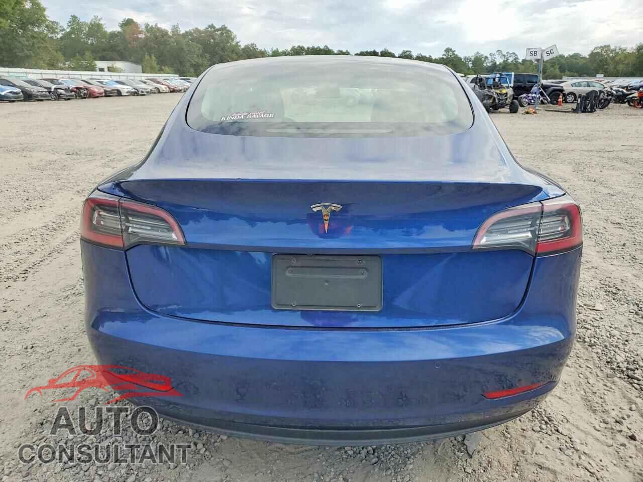 TESLA MODEL 3 2022 - 5YJ3E1EA5NF188108