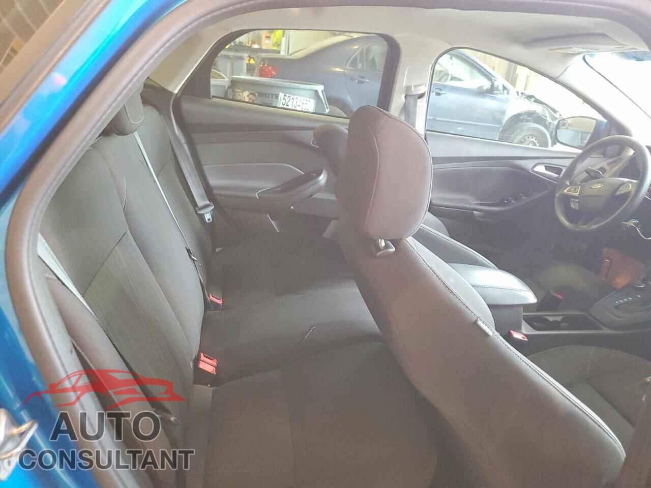 FORD FOCUS 2016 - 1FADP3K2XGL336816