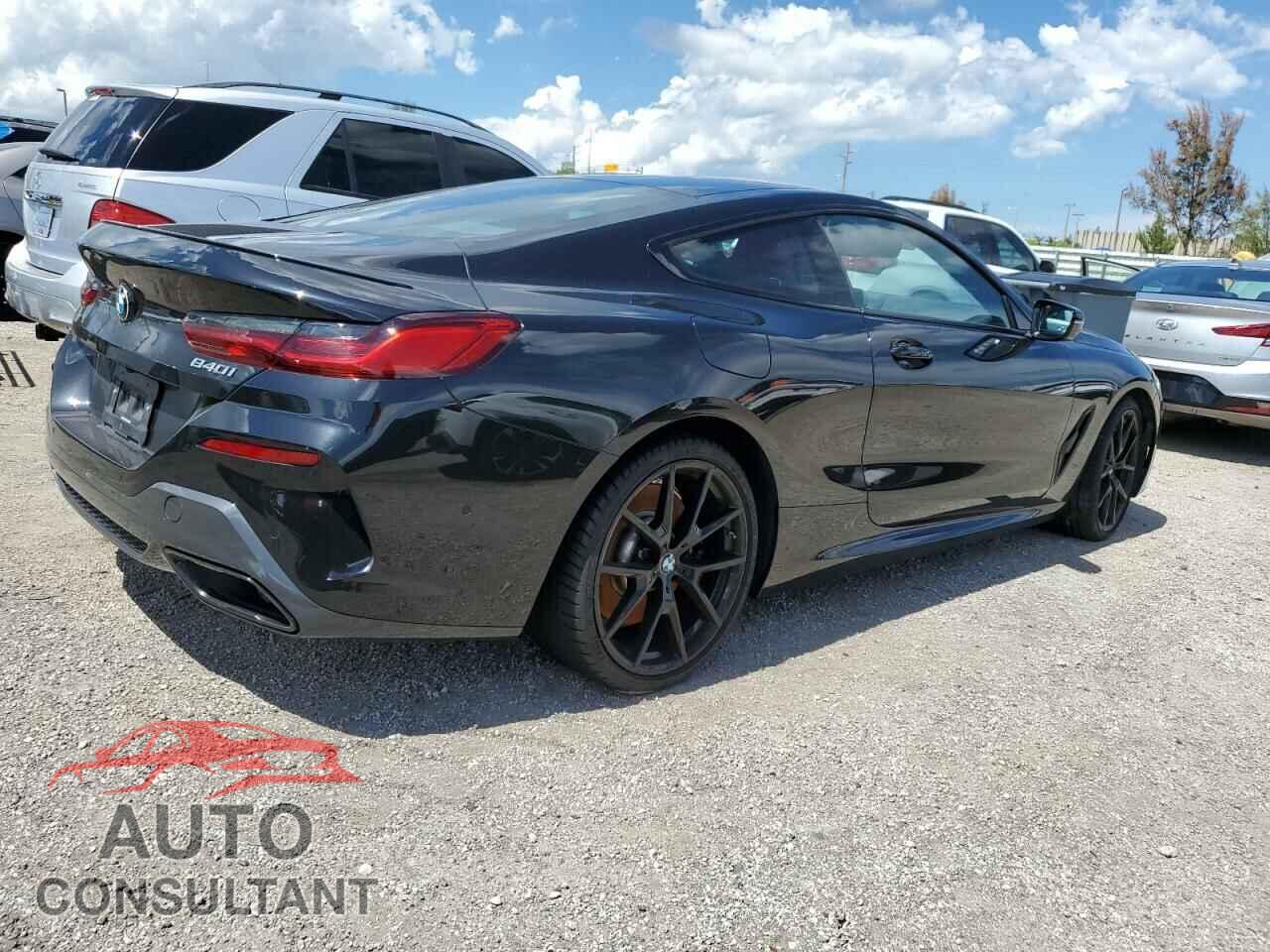 BMW 8 SERIES 2023 - WBAAE2C03PCM08947