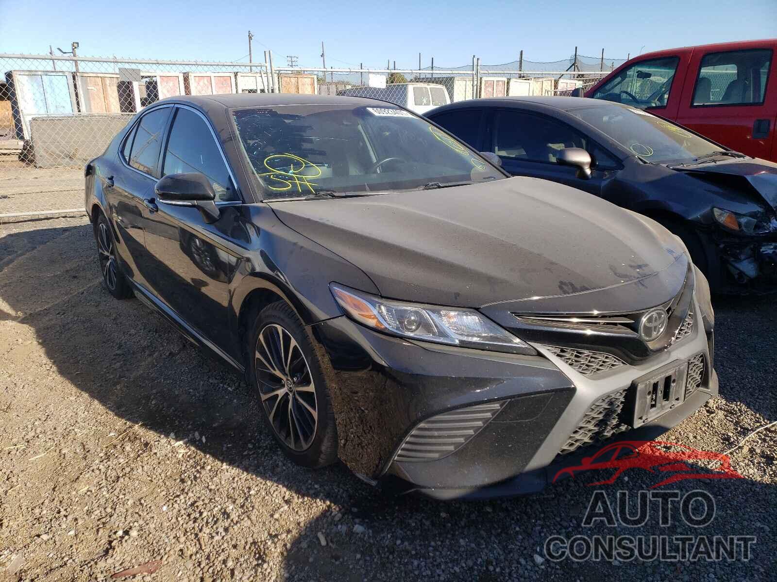TOYOTA CAMRY 2018 - JTNB11HK6J3022842