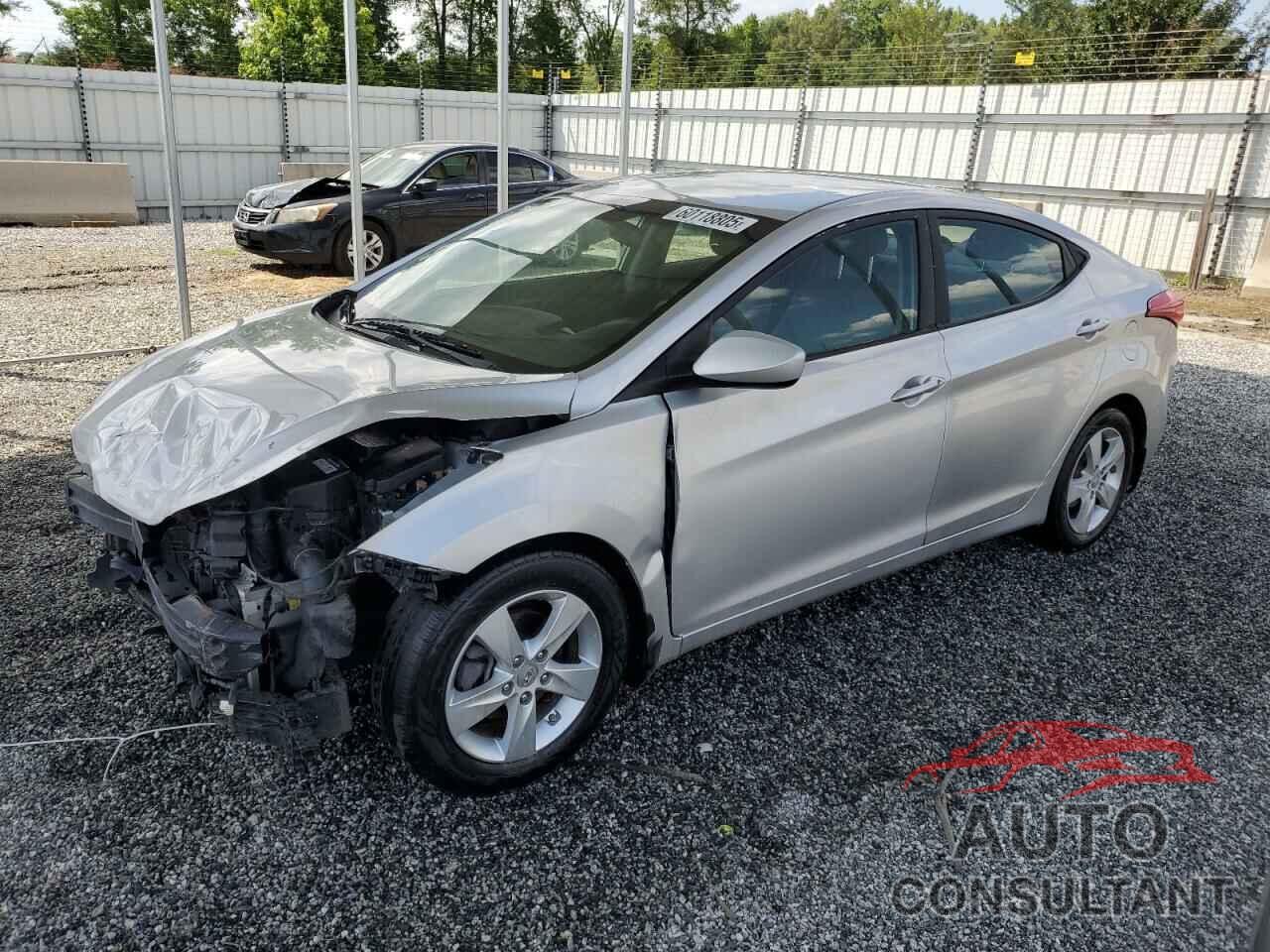 HYUNDAI ELANTRA 2013 - KMHDH4AEXDU901205