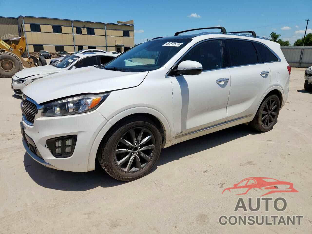 KIA SORENTO 2018 - 5XYPKDA53JG365391