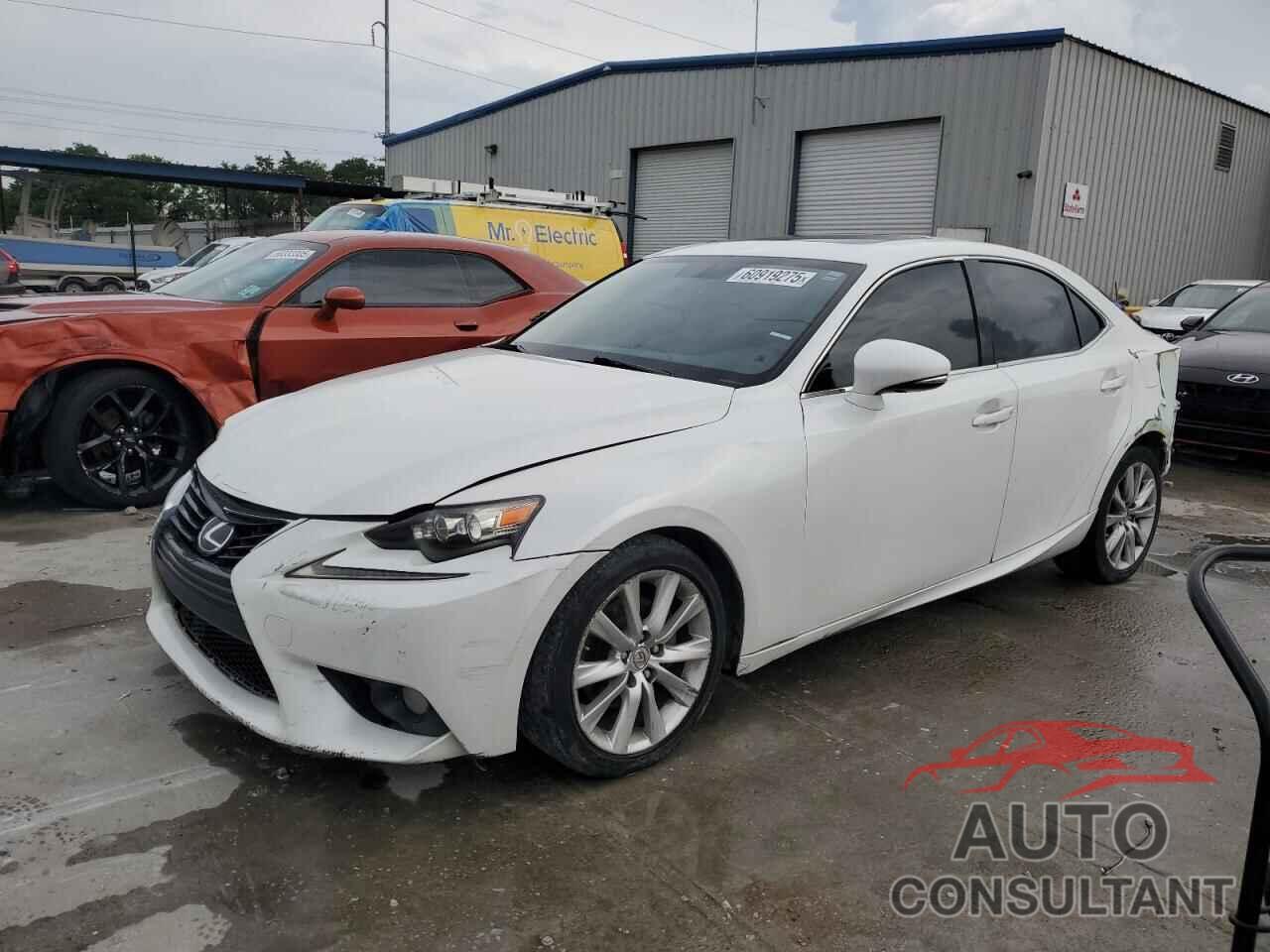 LEXUS IS 2014 - JTHBF1D24E5042320