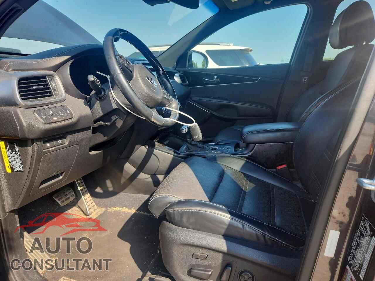 KIA SORENTO 2016 - 5XYPKDA53GG149050