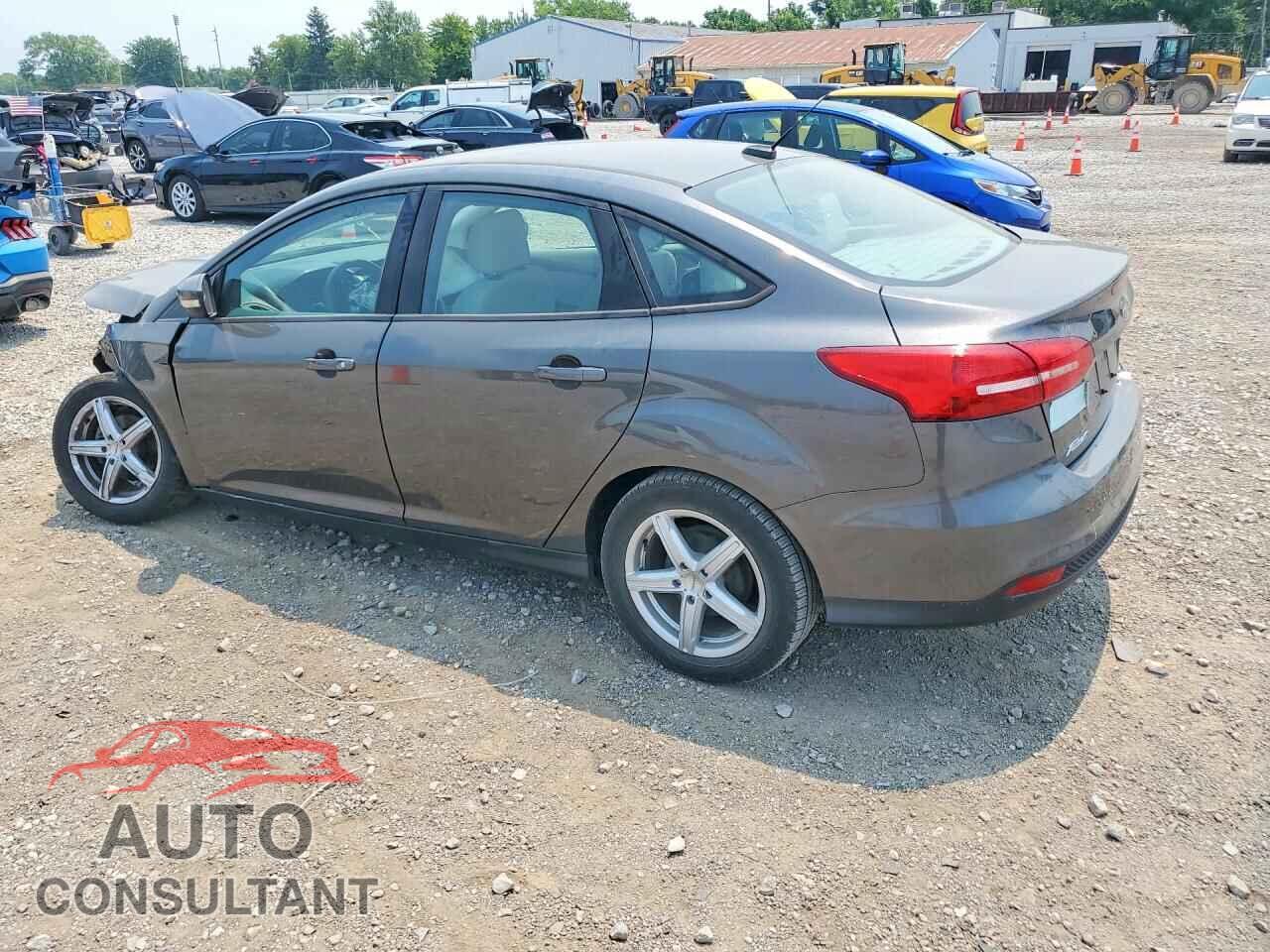 FORD FOCUS 2015 - 1FADP3F22FL340853
