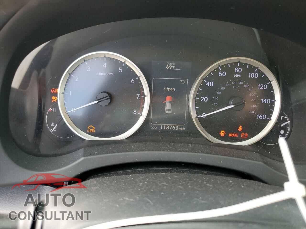 LEXUS IS 2015 - JTHCF1D25F5018615