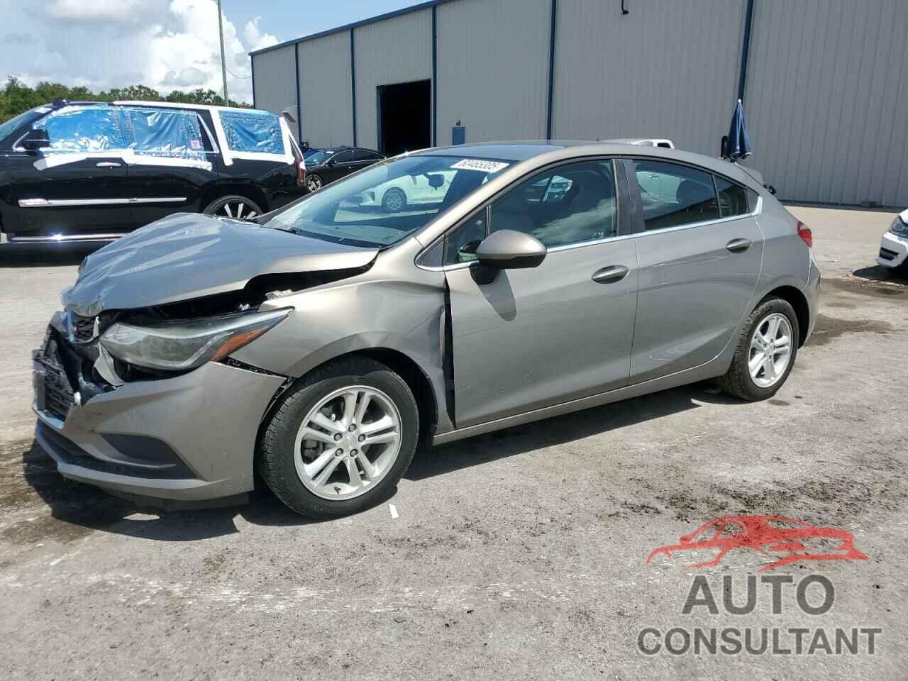 CHEVROLET CRUZE 2018 - 3G1BE6SM3JS529278