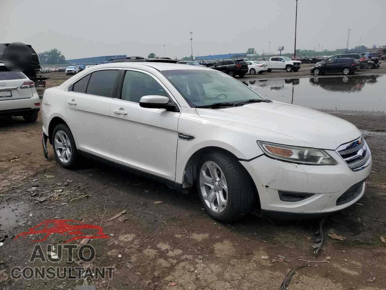 FORD TAURUS 2011 - 1FAHP2HW8BG114976