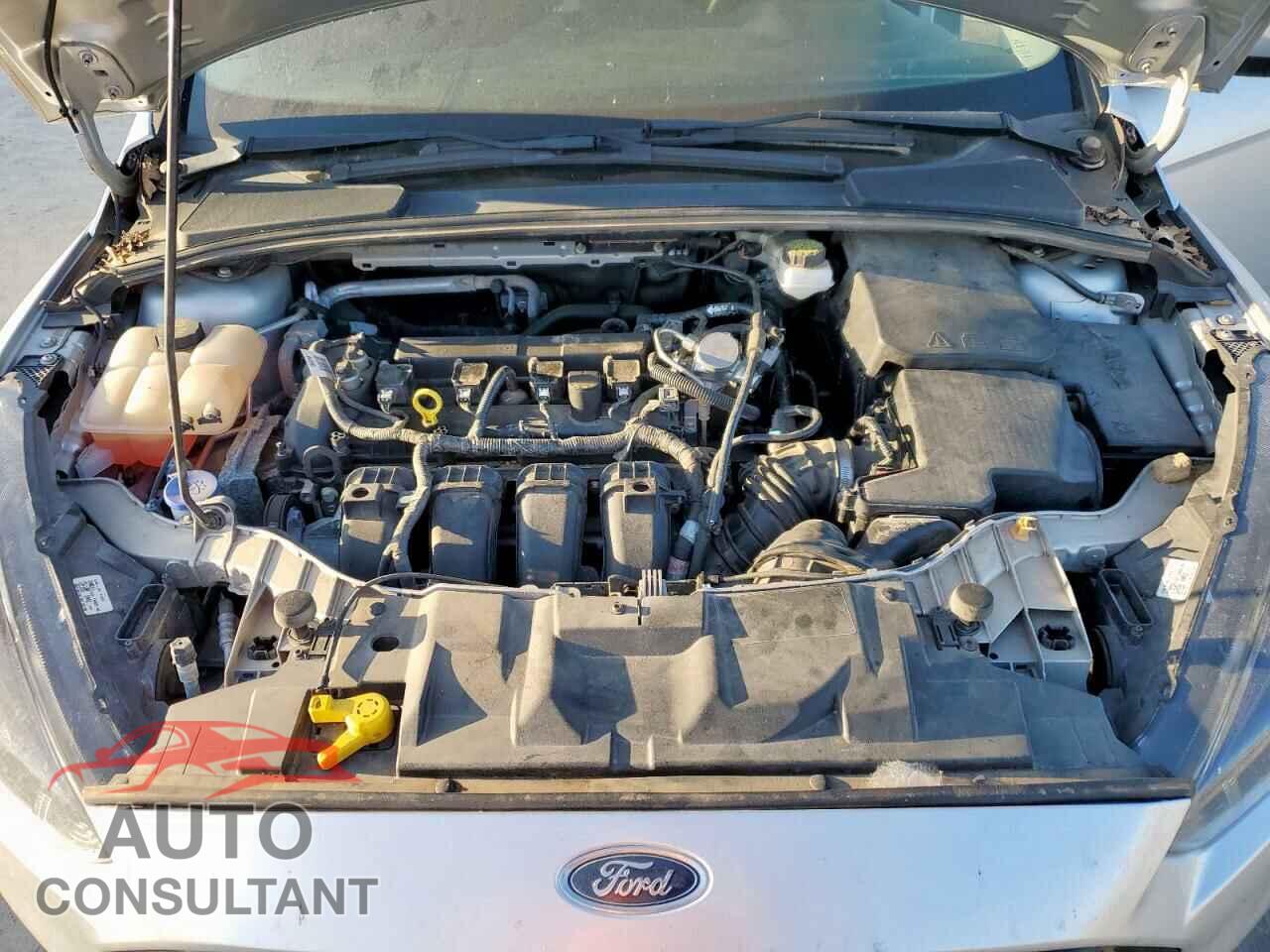 FORD FOCUS 2018 - 1FADP3F2XJL277462