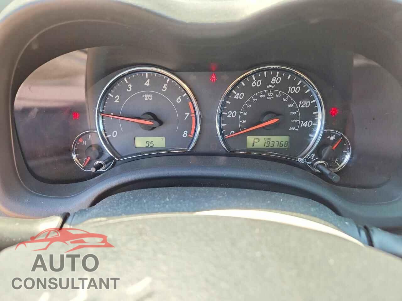 TOYOTA COROLLA 2011 - 2T1BU4EE5BC632333