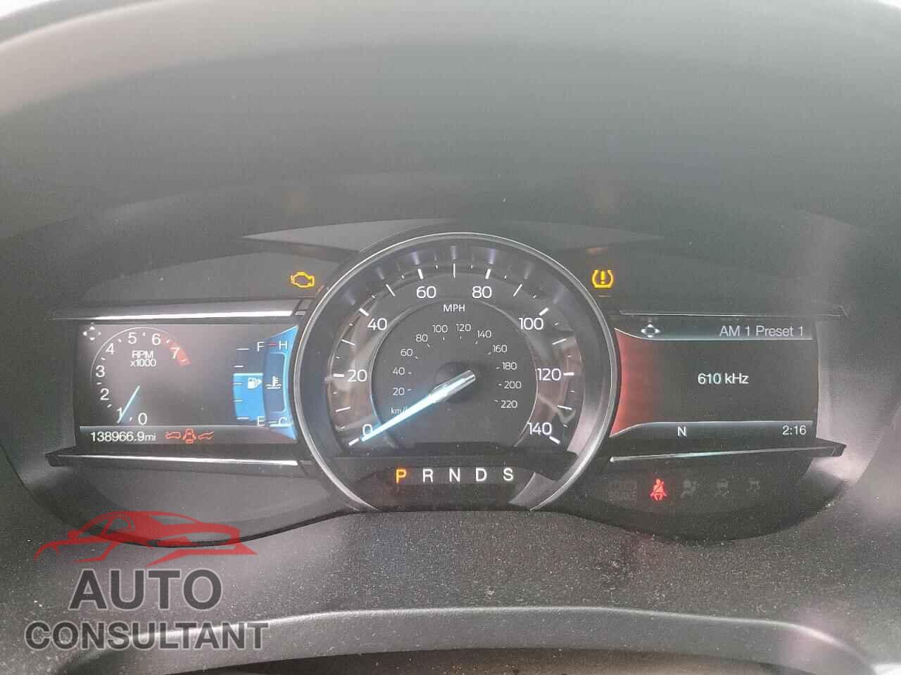 FORD EXPLORER 2018 - 1FM5K7D80JGB60165