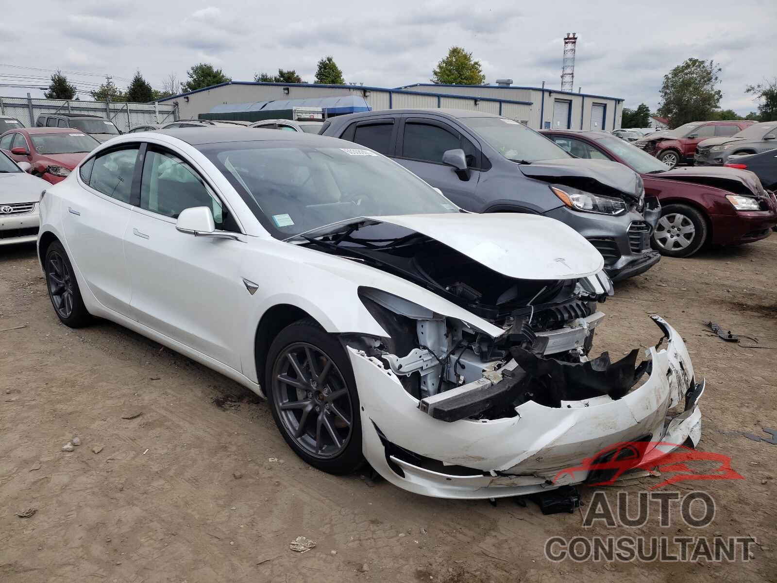 TESLA MODEL 3 2020 - 5YJ3E1EBXLF637823