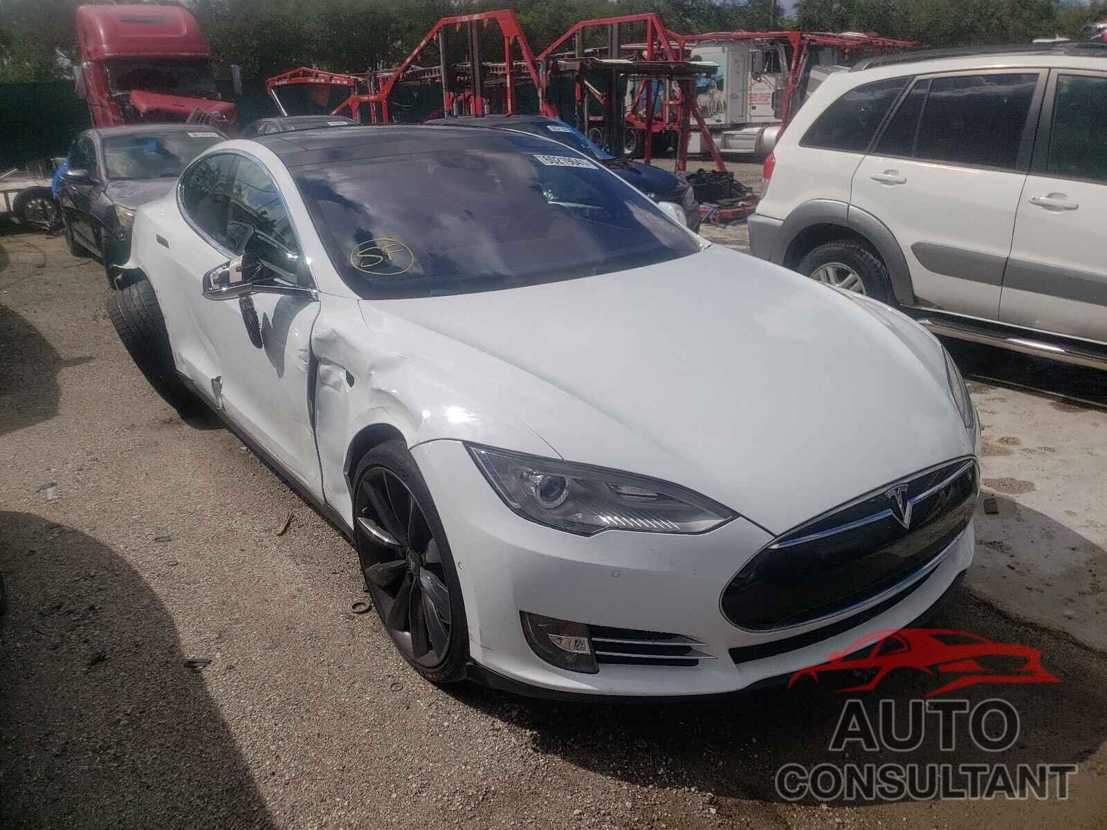 TESLA MODEL S 2016 - 5YJSA1E49GF137702