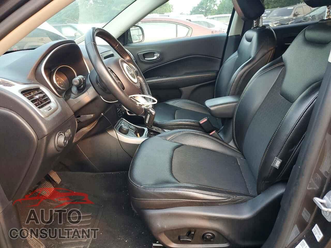 JEEP COMPASS 2018 - 3C4NJDBB8JT178669