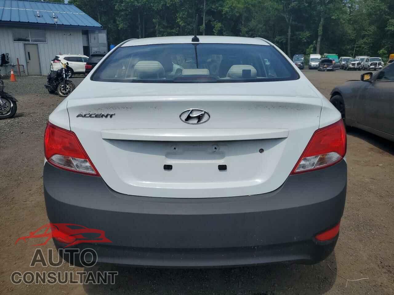HYUNDAI ACCENT 2017 - KMHCT4AE9HU363256
