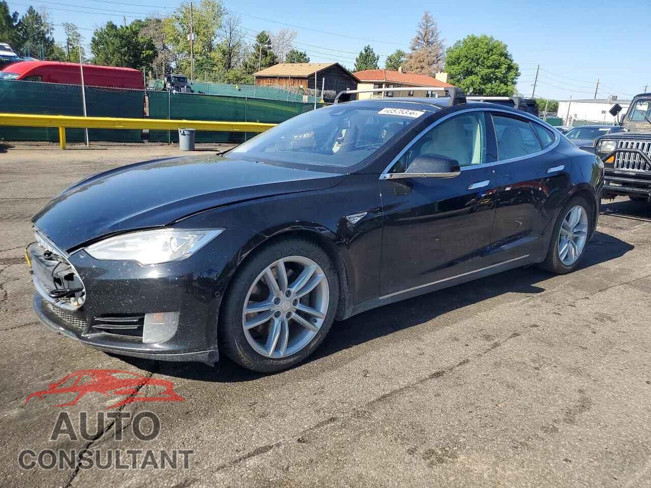 TESLA MODEL S 2015 - 5YJSA1E25FF112714