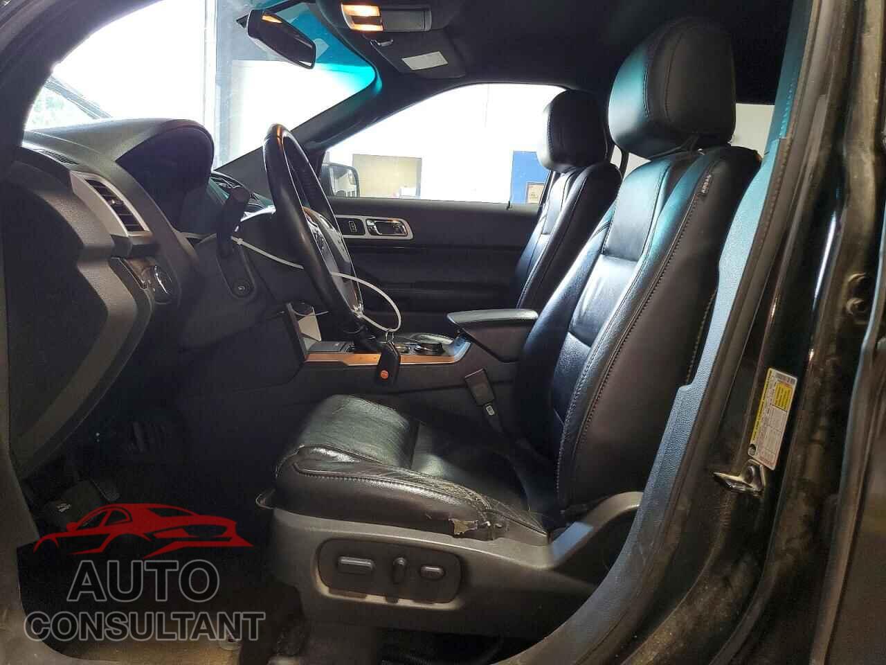 FORD EXPLORER 2013 - 1FM5K8F82DGA64111
