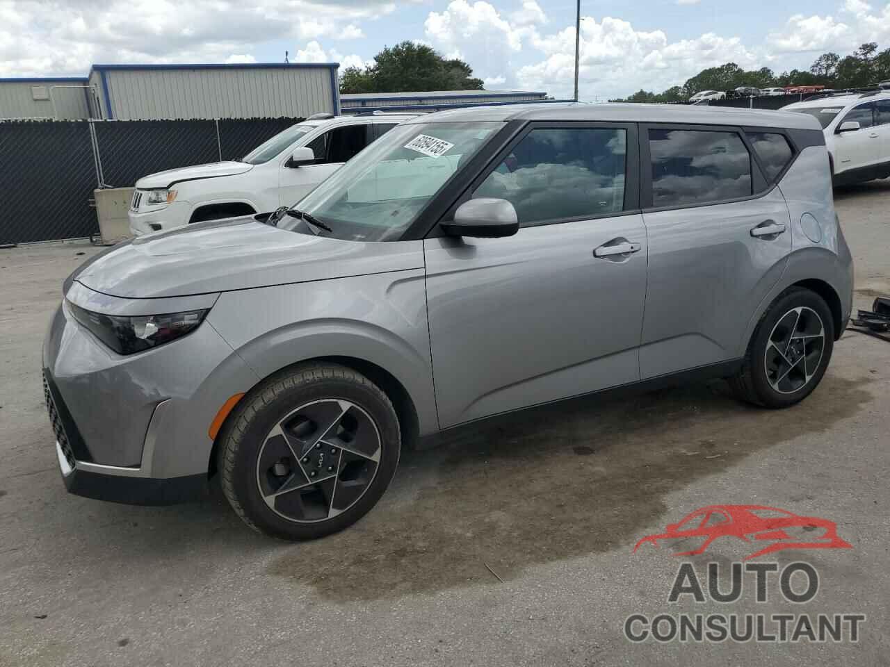 KIA SOUL 2023 - KNDJ33AU5P7847676