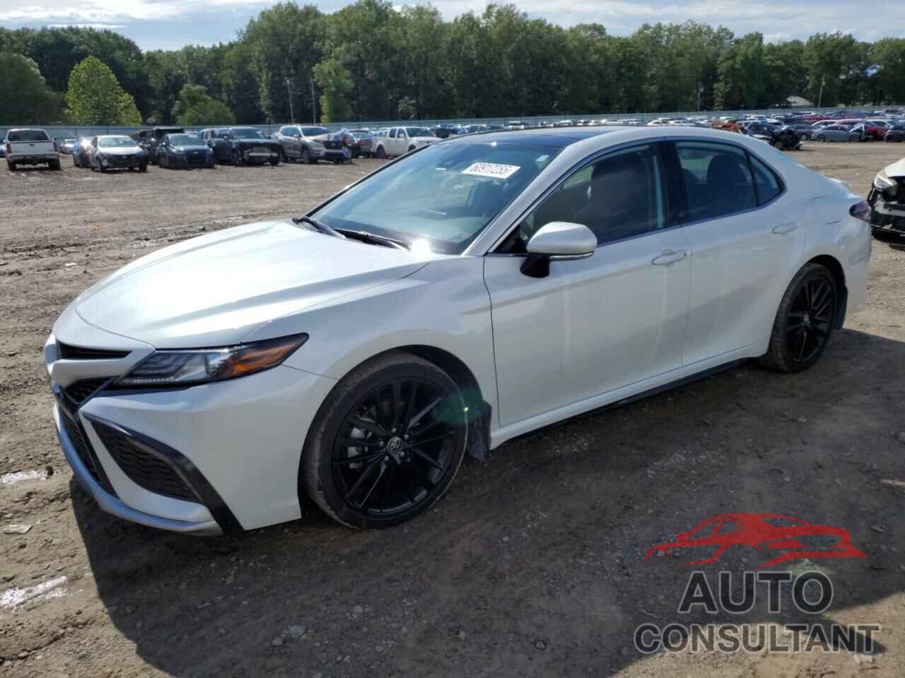 TOYOTA CAMRY 2023 - 4T1K61AK8PU082670