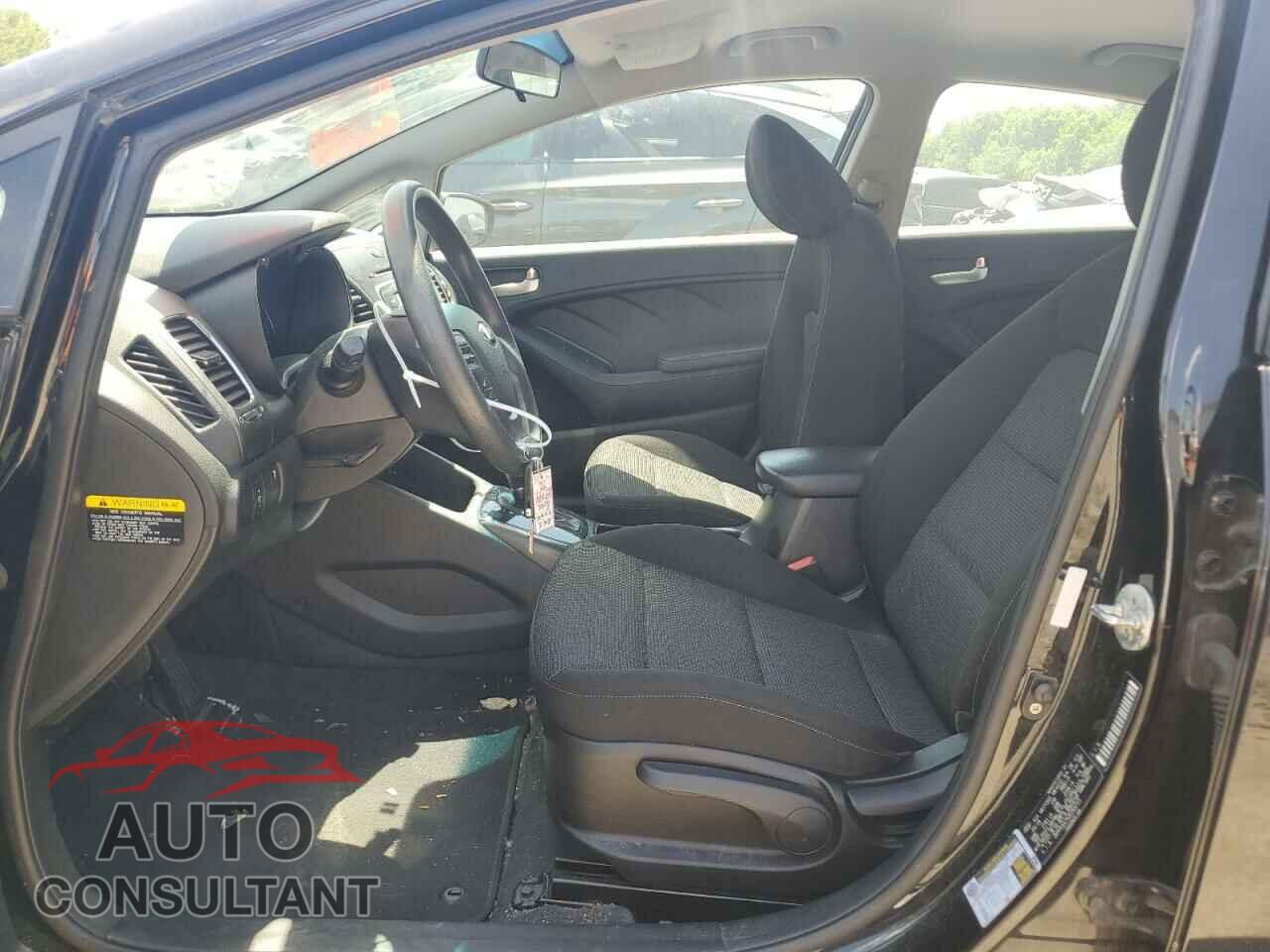 KIA FORTE 2018 - 3KPFK4A79JE269713