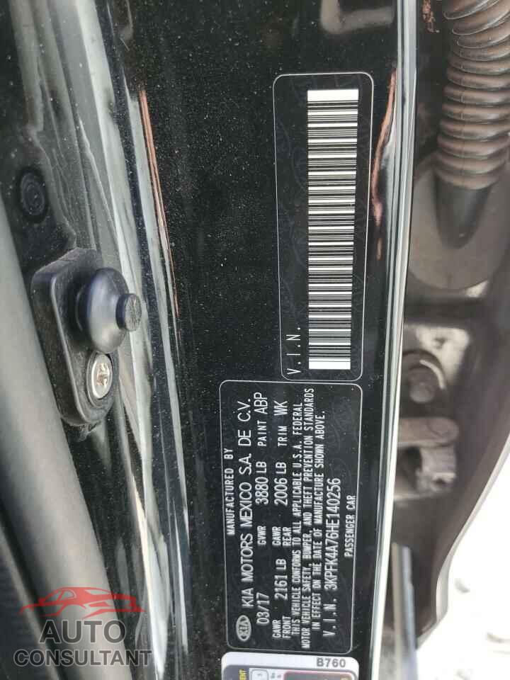 KIA FORTE 2017 - 3KPFK4A76HE140256