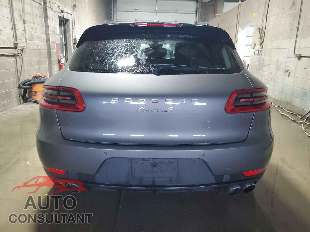 PORSCHE MACAN 2016 - WP1AB2A52GLB43771