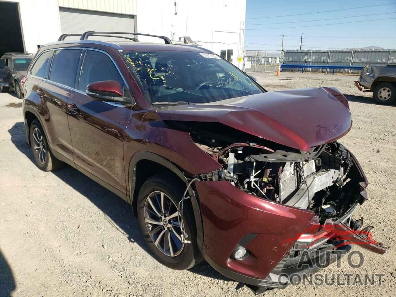 TOYOTA HIGHLANDER 2019 - 5TDJZRFH0KS709264
