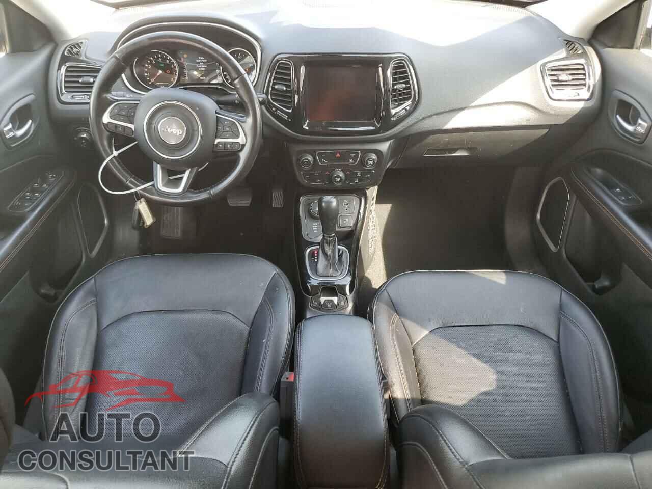 JEEP COMPASS 2021 - 3C4NJDCB8MT528448
