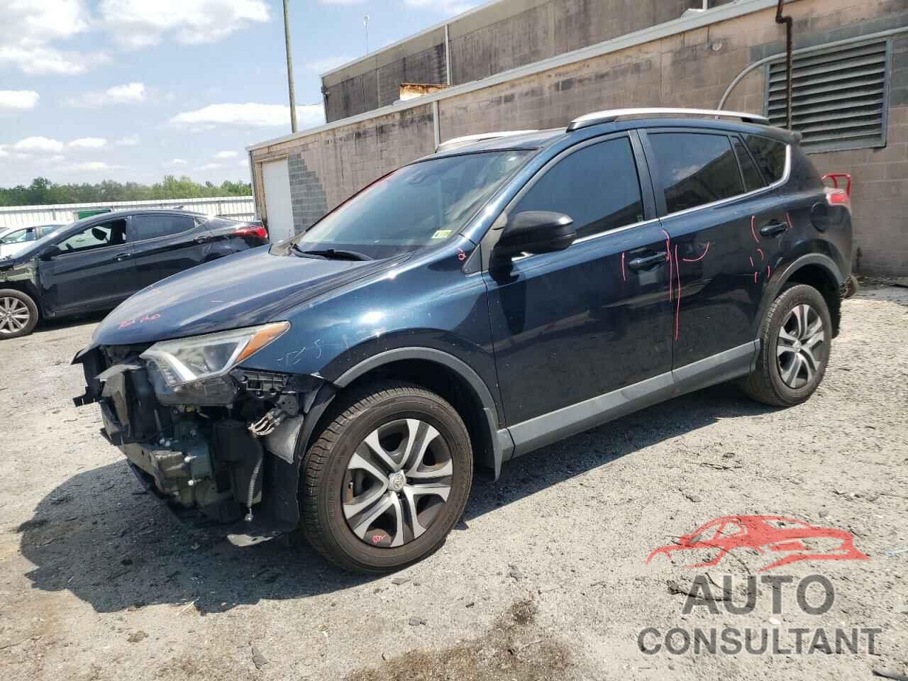 TOYOTA RAV4 2018 - 2T3BFREV1JW760256