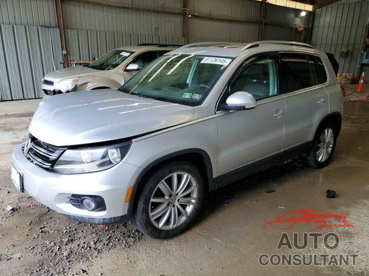 VOLKSWAGEN TIGUAN 2013 - WVGBV7AX1DW504036